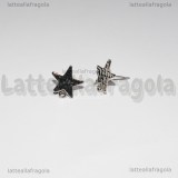 Orecchini a perno Stelle in metallo argentato 13x11mm
