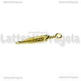 Charm Piuma double-face in metallo gold plated 29x5mm