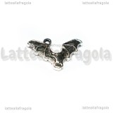 Charm Pipistrello in metallo argento antico 24x15mm