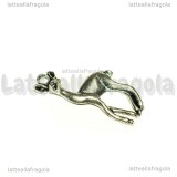 Ciondolo Cerva in metallo argento antico 33x16mm